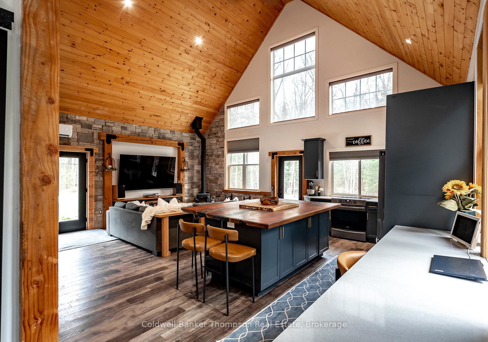 1024-fieldale-road-lake-of-bays-ontario-x13624464