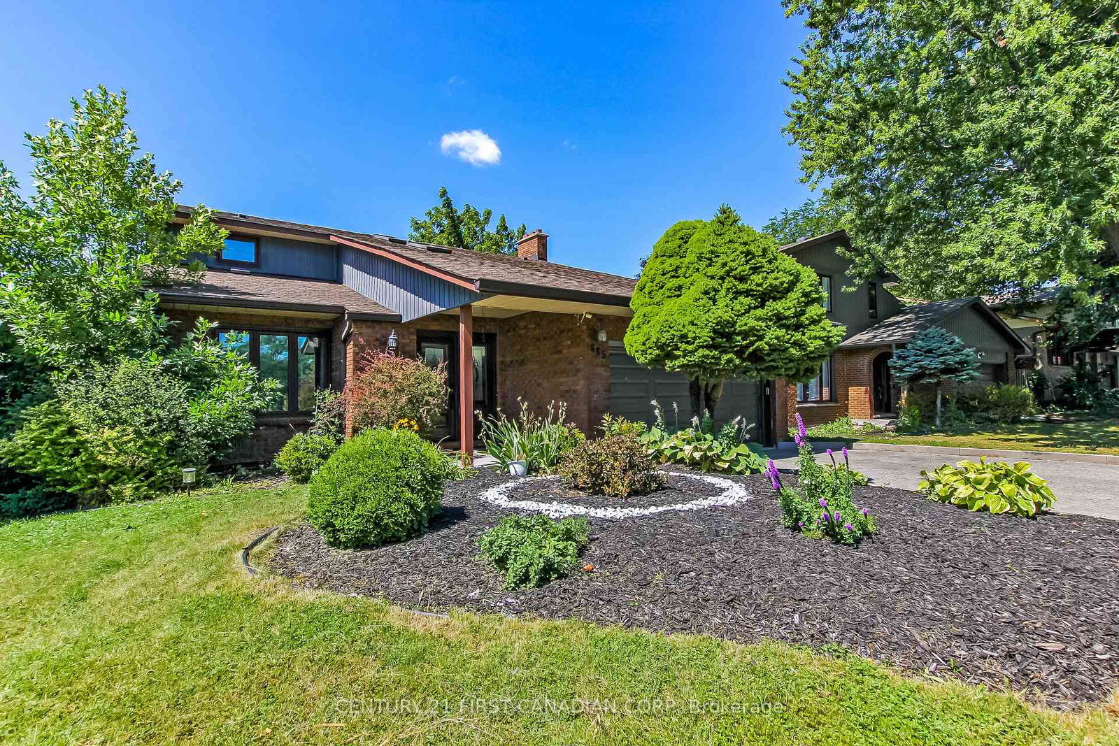 665-upper-queen-street-london-south-ontario-x13624658