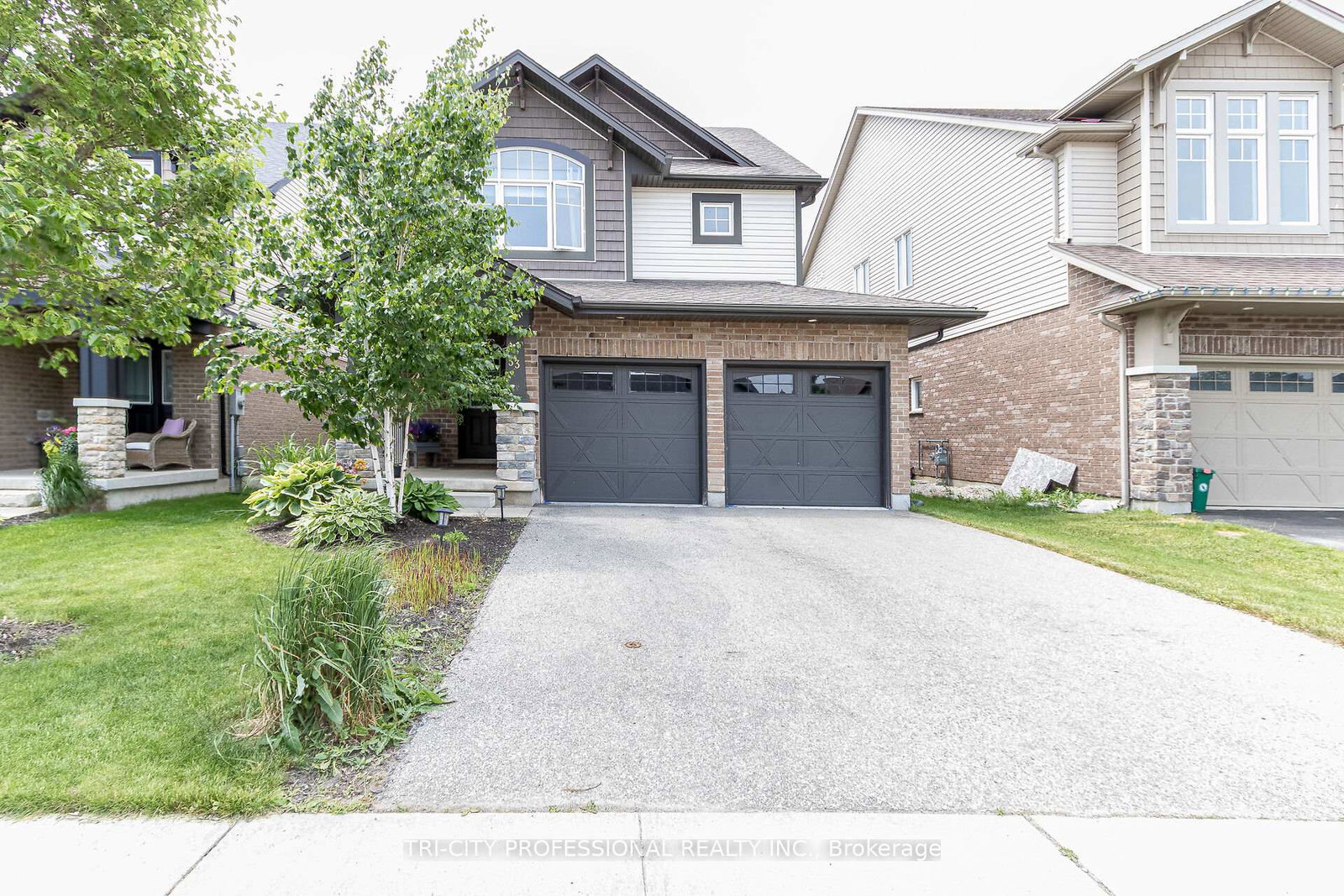 53-aberdeen-street-centre-wellington-ontario-x13624660