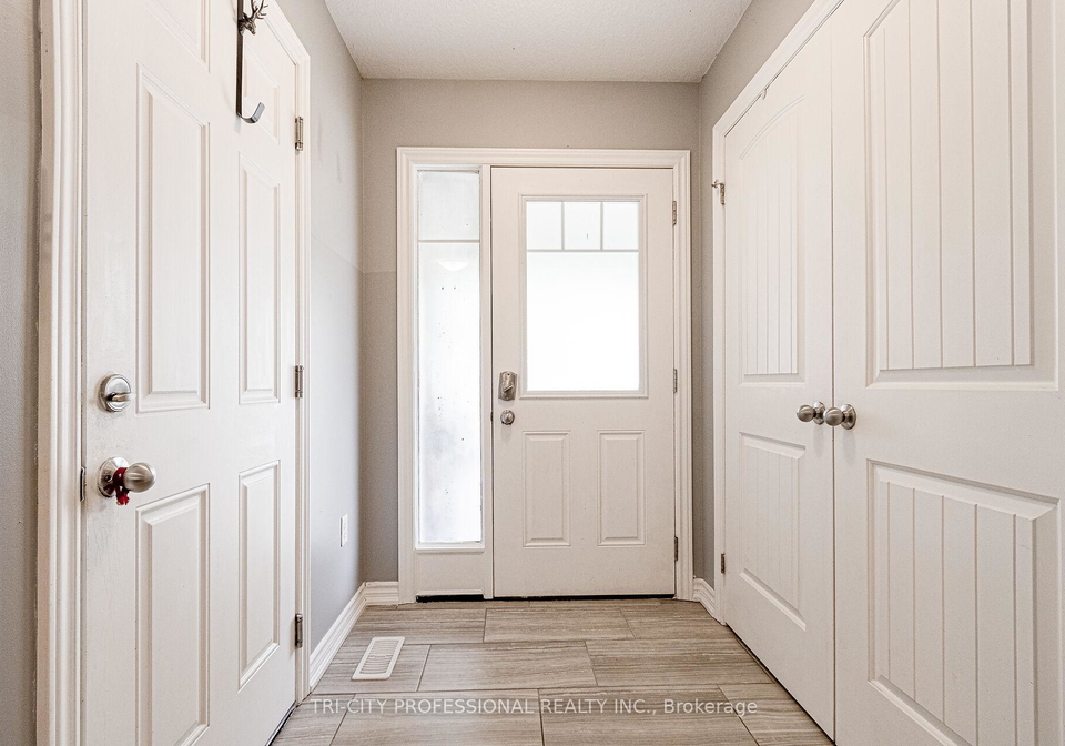 53-aberdeen-street-centre-wellington-ontario-x13624660