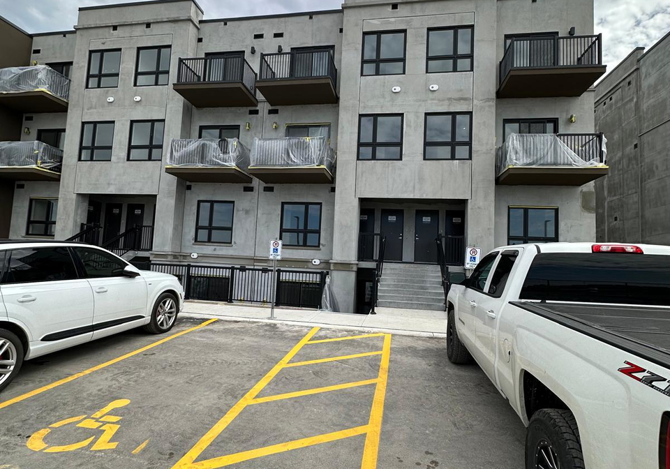25-palace-street-kitchener-ontario-x13624666