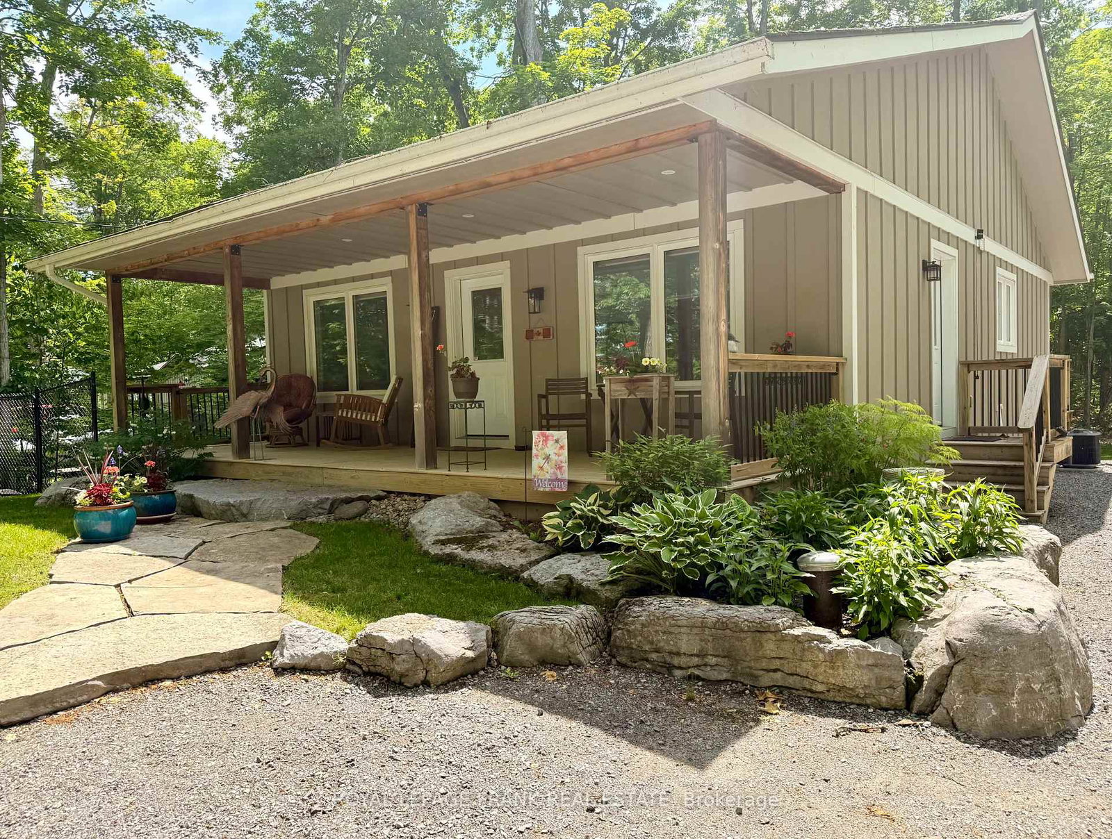24-teds-lane-trent-lakes-ontario-x13624726