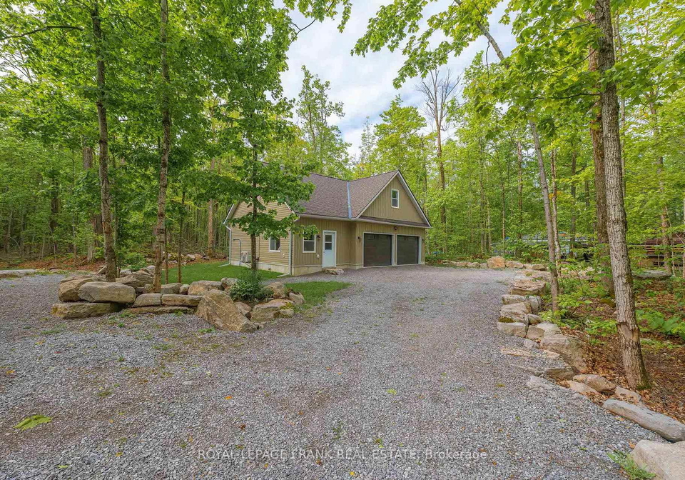 24-teds-lane-trent-lakes-ontario-x13624726