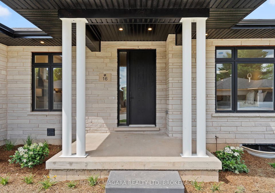 9-accursi-crescent-pelham-ontario-x13624744