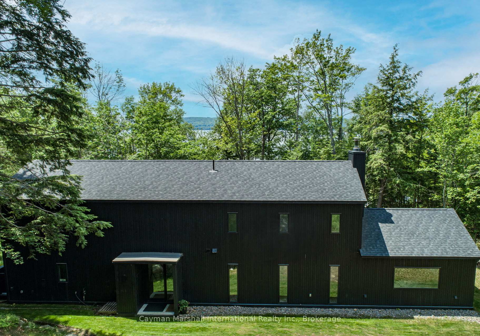 168-bigwin-island-lake-of-bays-ontario-x13624762
