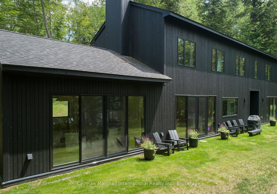 168-bigwin-island-lake-of-bays-ontario-x13624762