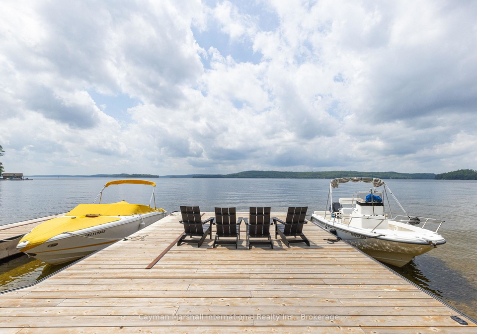 168-bigwin-island-lake-of-bays-ontario-x13624762