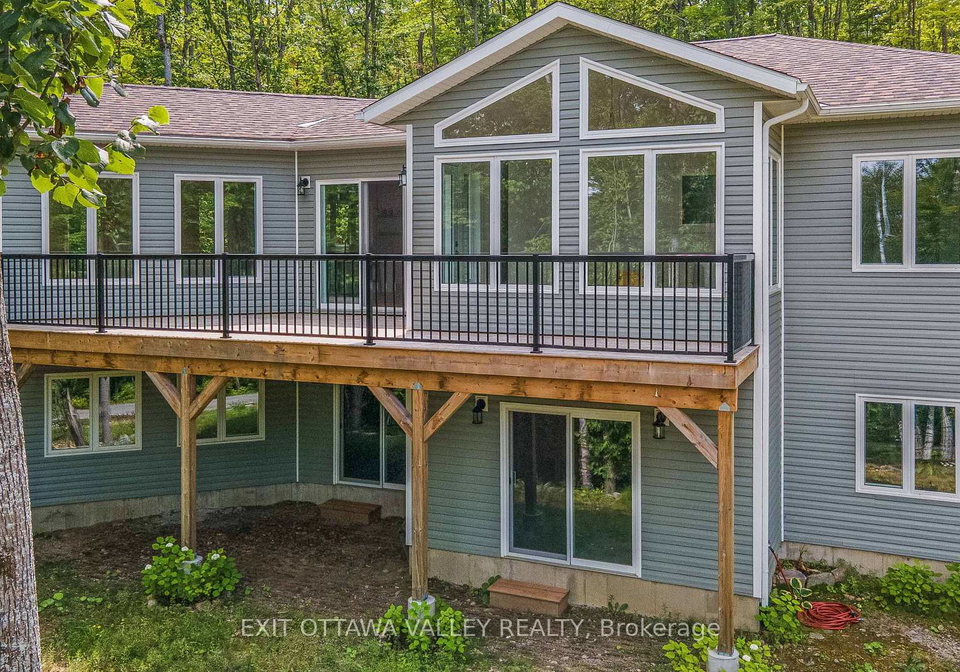 698-mitchell-road-madawaska-valley-ontario-x13624786