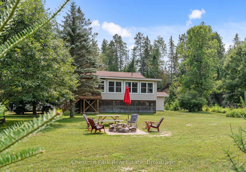 8488-county-road-503-highlands-east-ontario-x13624864