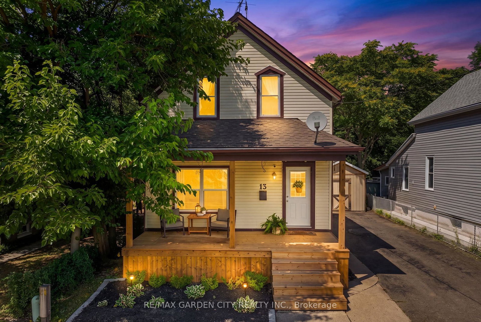 13-maple-street-st-catharines-ontario-x13624872