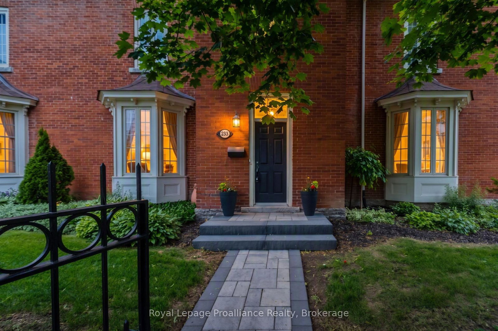 233-john-street-belleville-ontario-x13624924