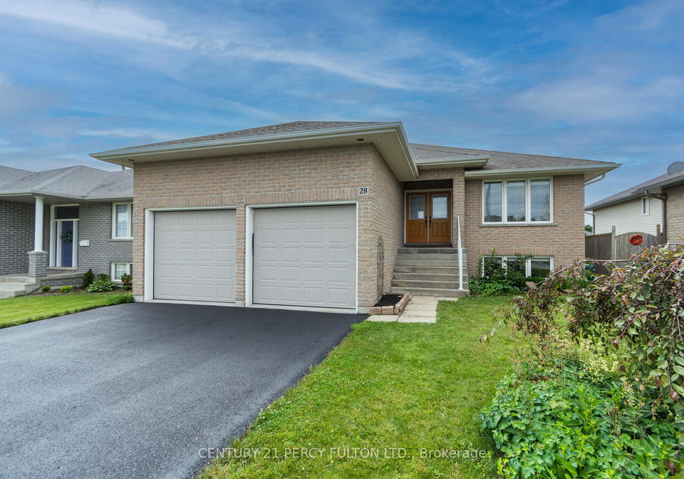 28-freedom-crescent-quinte-west-ontario-x13625342