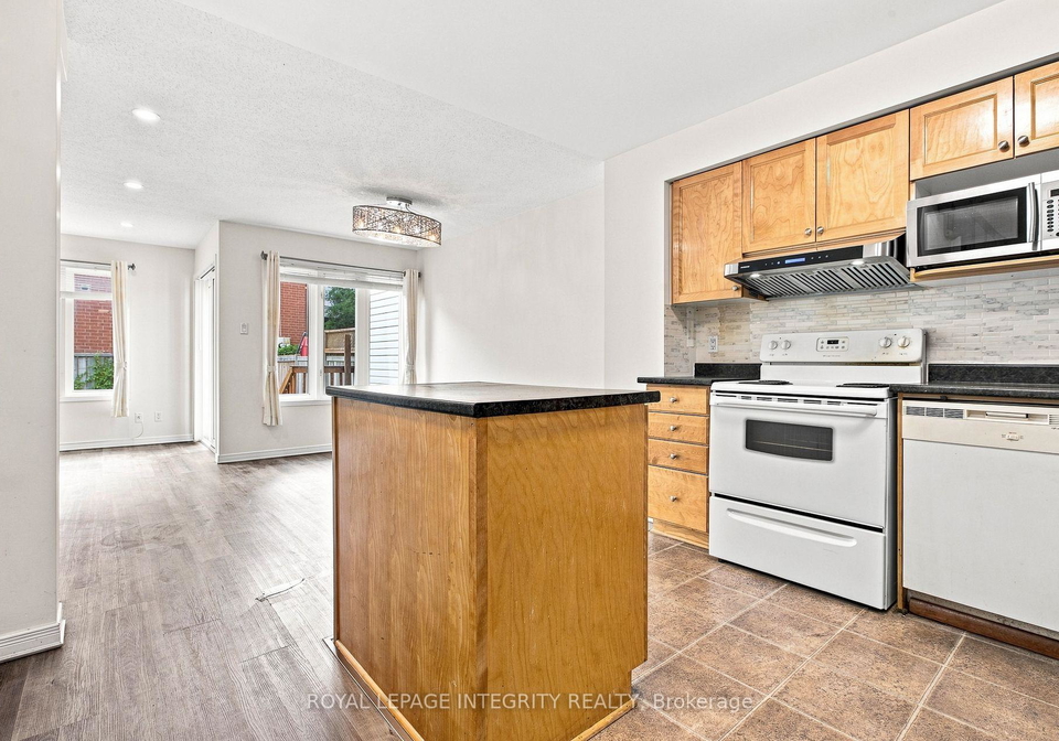6-crystal-park-crescent-ottawa-ontario-x13625598