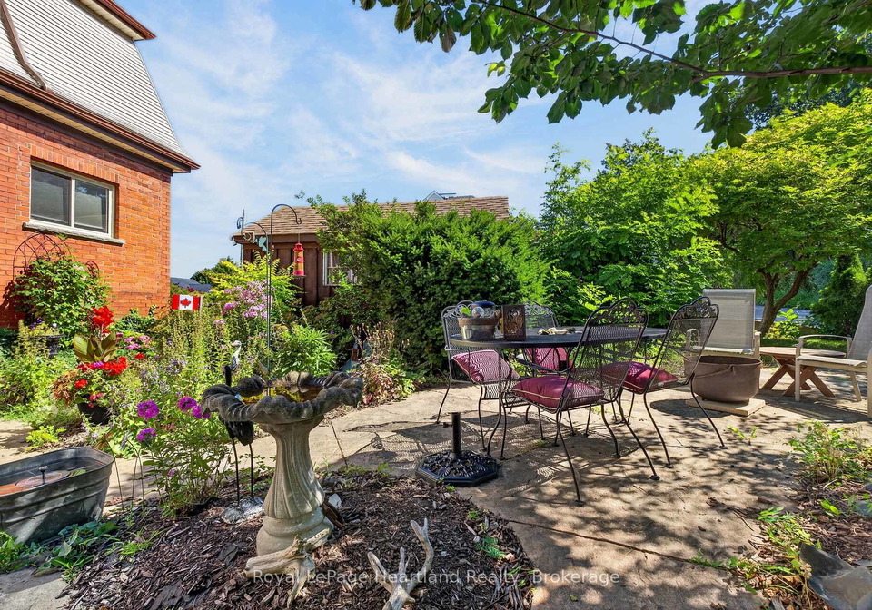 85-montreal-street-goderich-ontario-x13625604