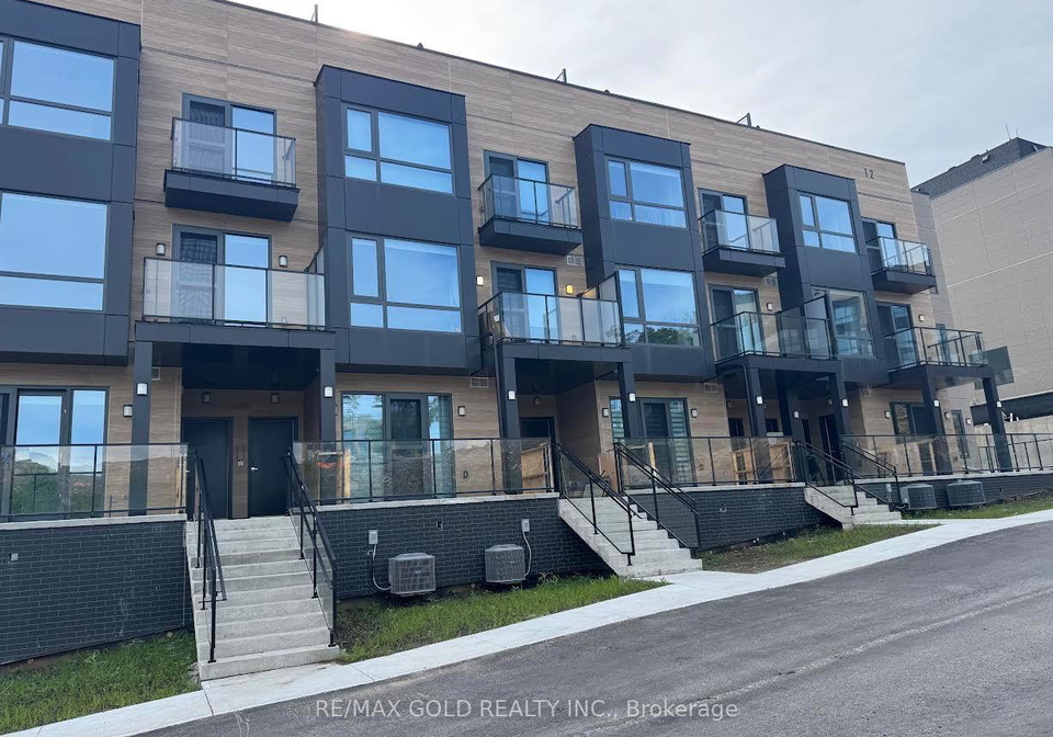 12-suncrest-lane-huntsville-ontario-x13625624