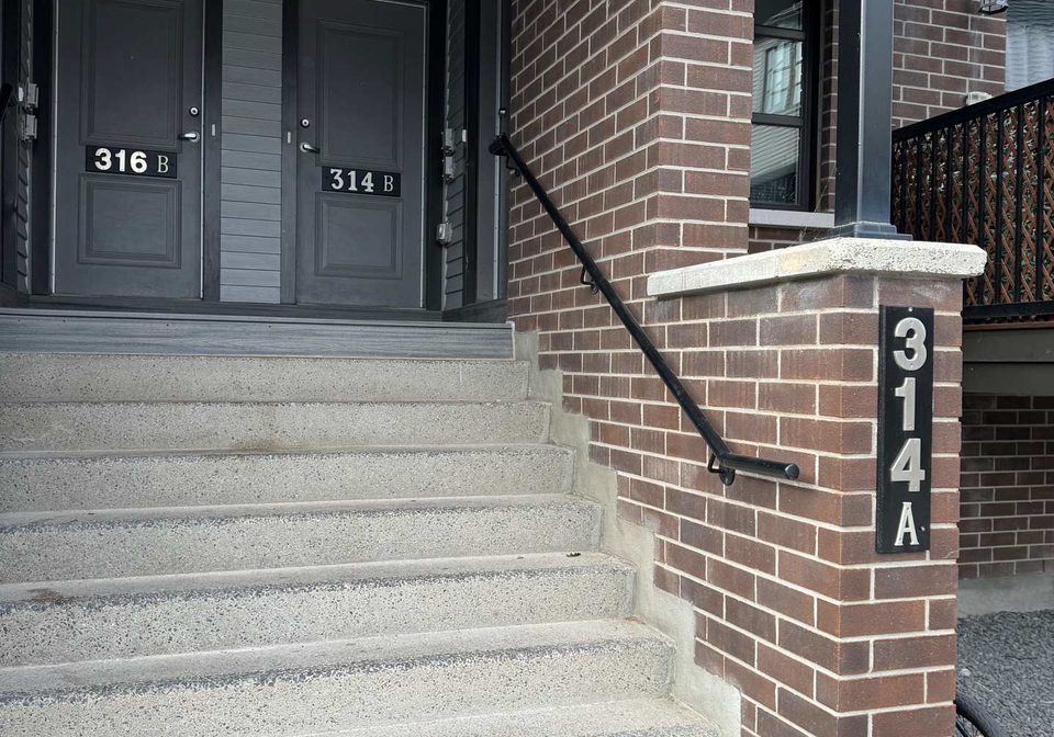 314-des-tilleuls-private-ottawa-ontario-x13625728