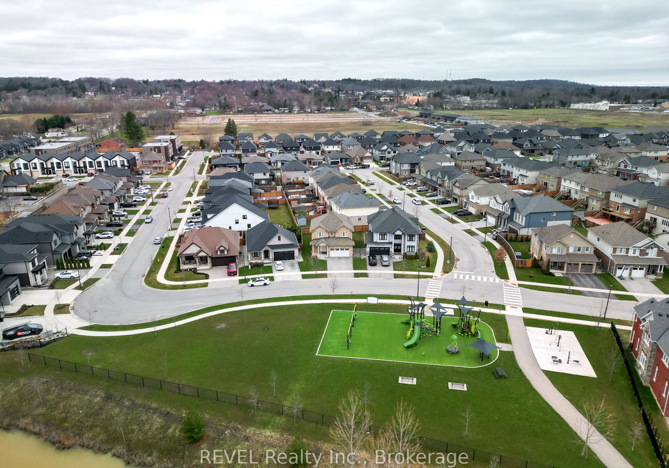 29-bergenstein-crescent-pelham-ontario-x13625730