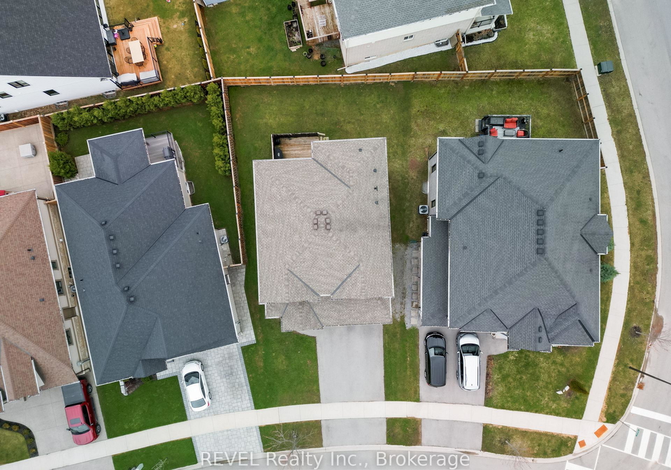 29-bergenstein-crescent-pelham-ontario-x13625730