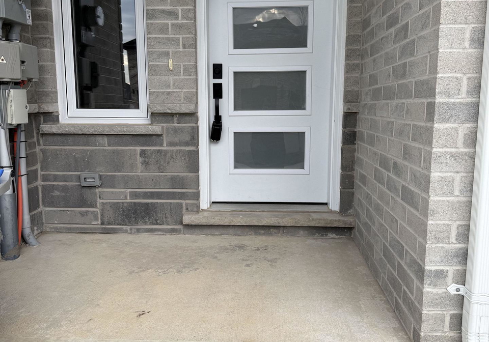 200-hooper-street-st-marys-ontario-x13625790