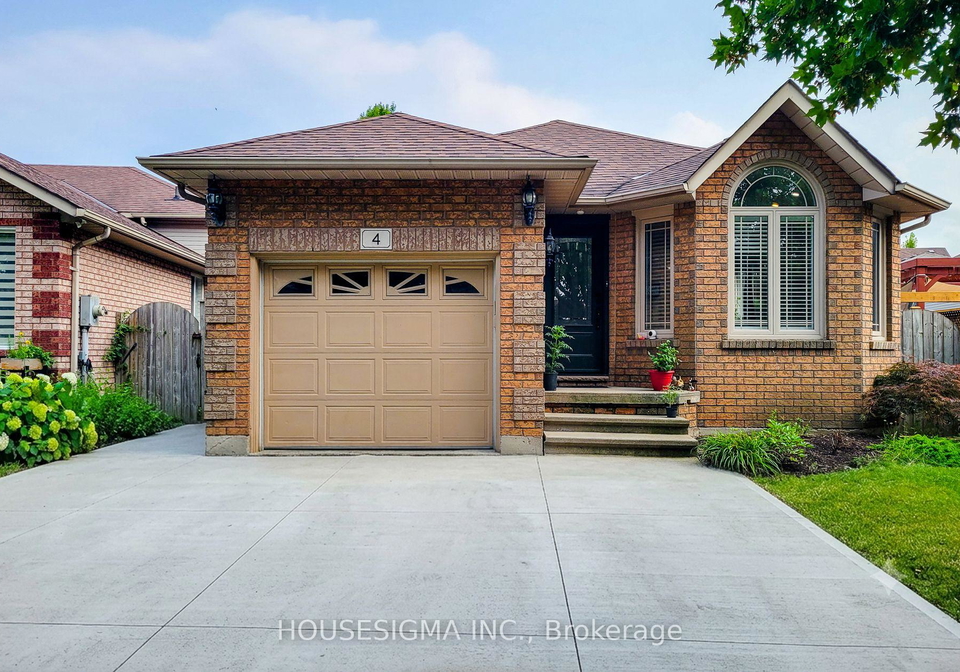 4-treeview-court-hamilton-ontario-x13625844