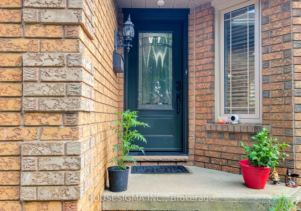 4-treeview-court-hamilton-ontario-x13625844