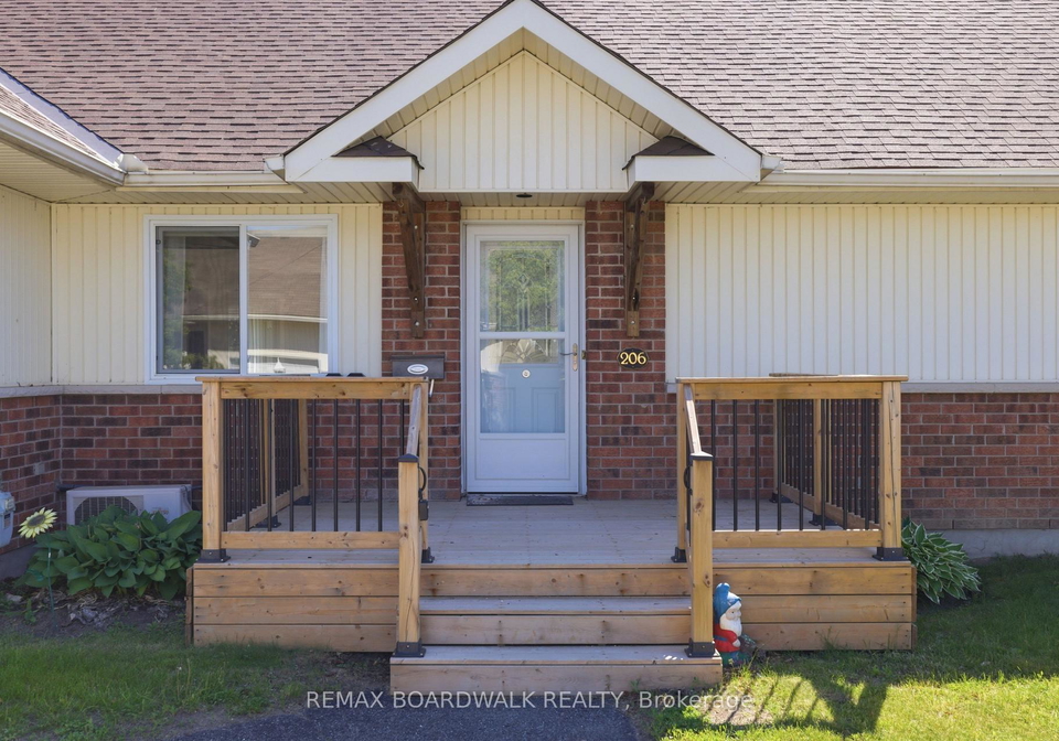 206-oak-leaf-private-ottawa-ontario-x13625980