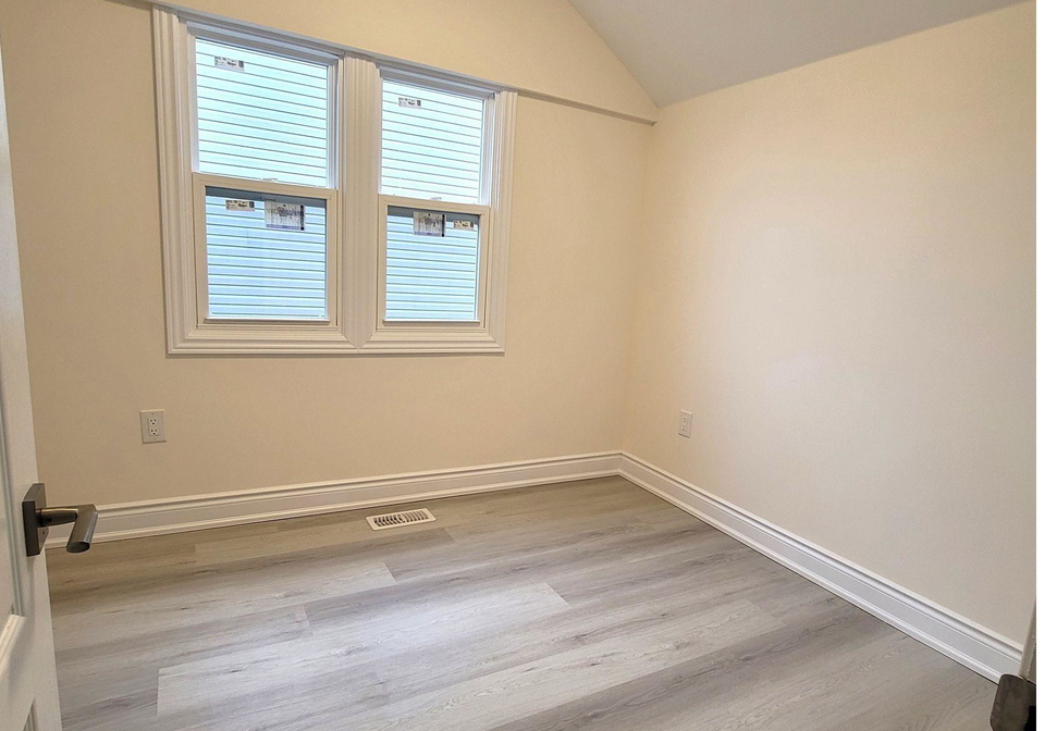 69-vine-street-w-st-catharines-ontario-x13626066