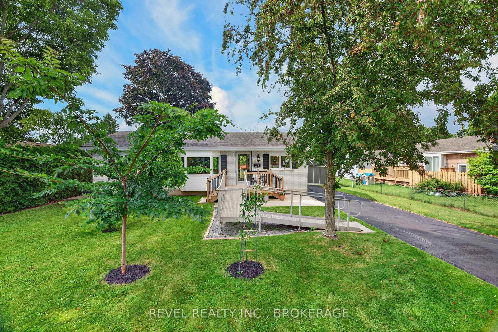 813-camberley-crescent-kingston-ontario-x13626108