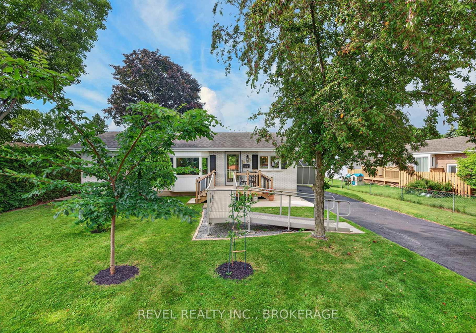 813-camberley-crescent-kingston-ontario-x13626108