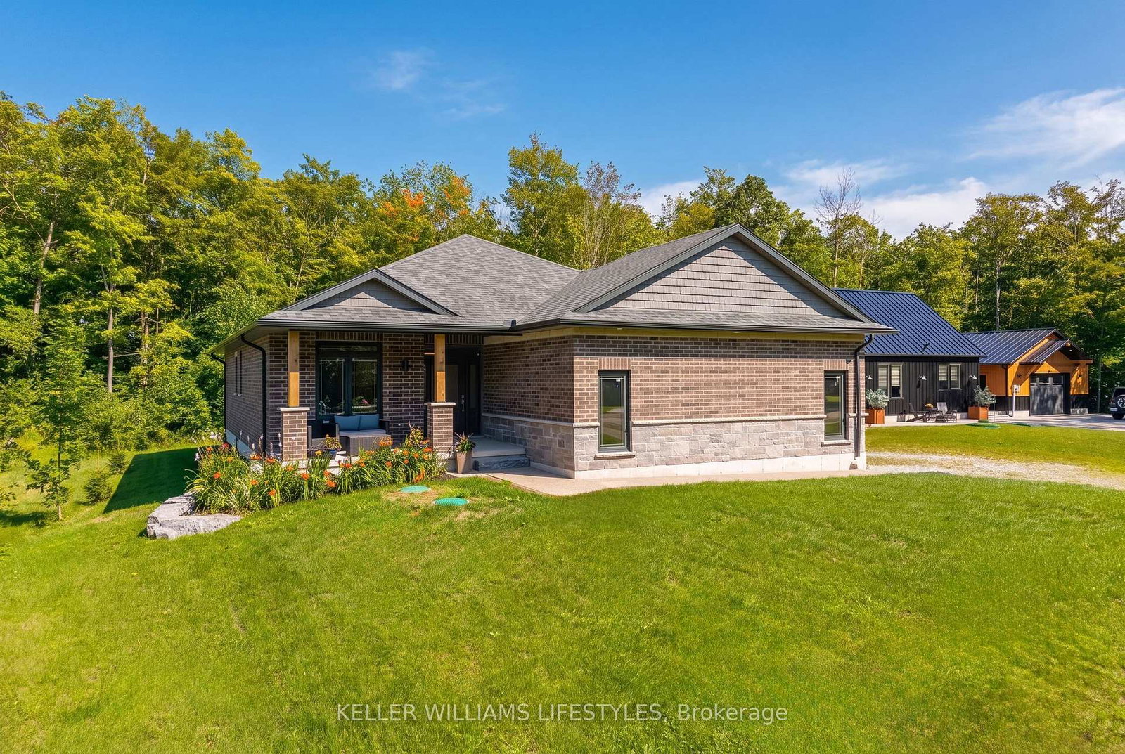 74358-driftwood-drive-bluewater-ontario-x13626122