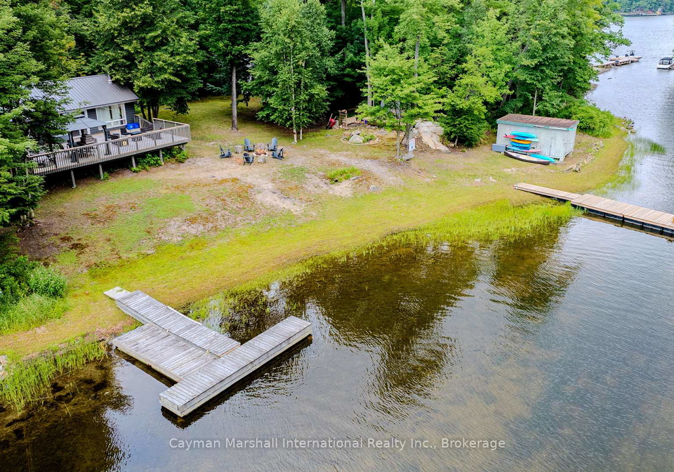 35-b723-island-the-archipelago-ontario-x13626198