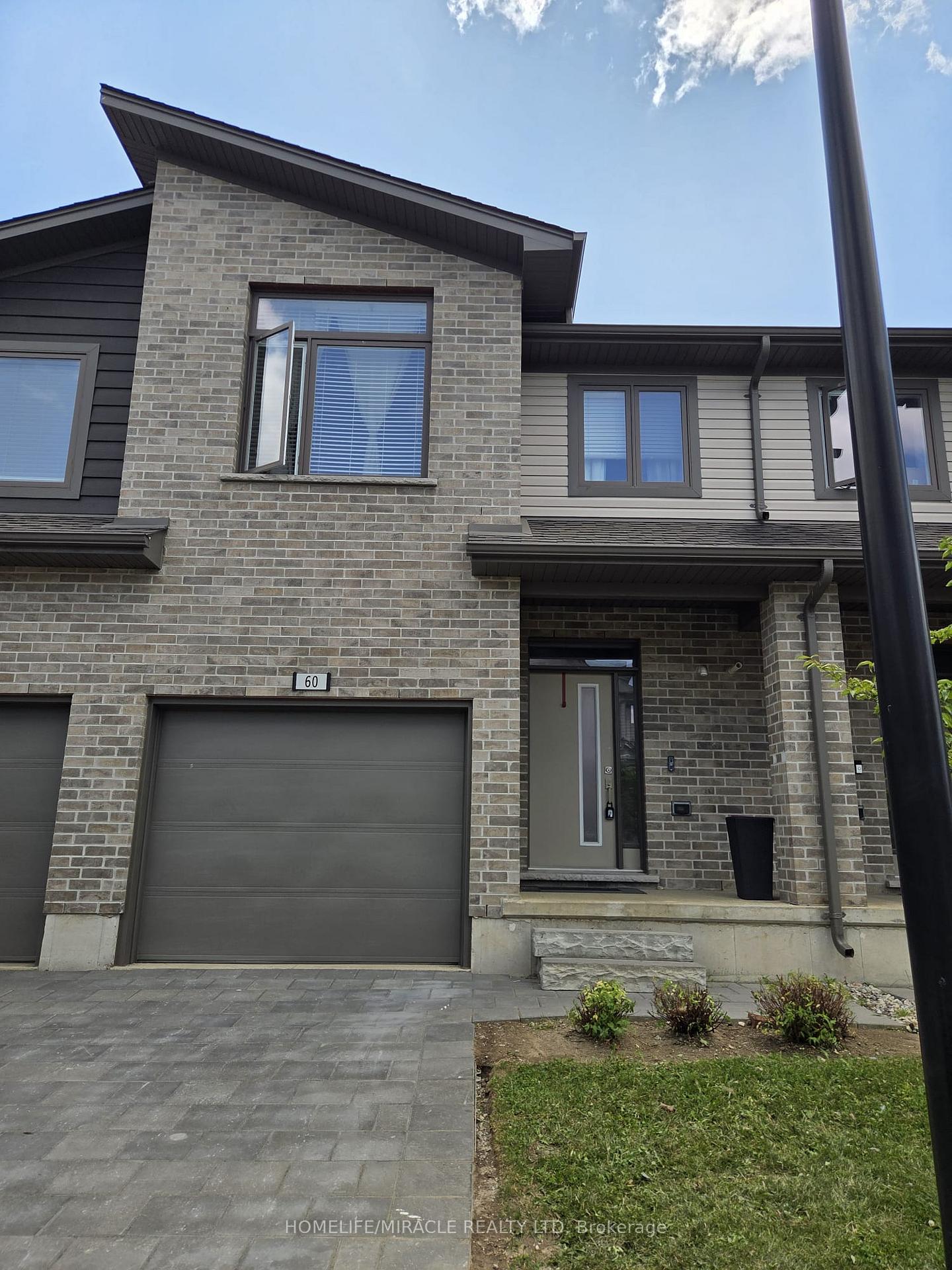 2070-meadowgate-boulevard-london-south-ontario-x13626250