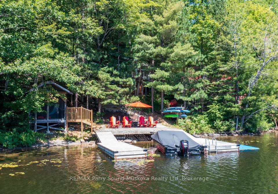 13-peak-path-seguin-ontario-x13626344