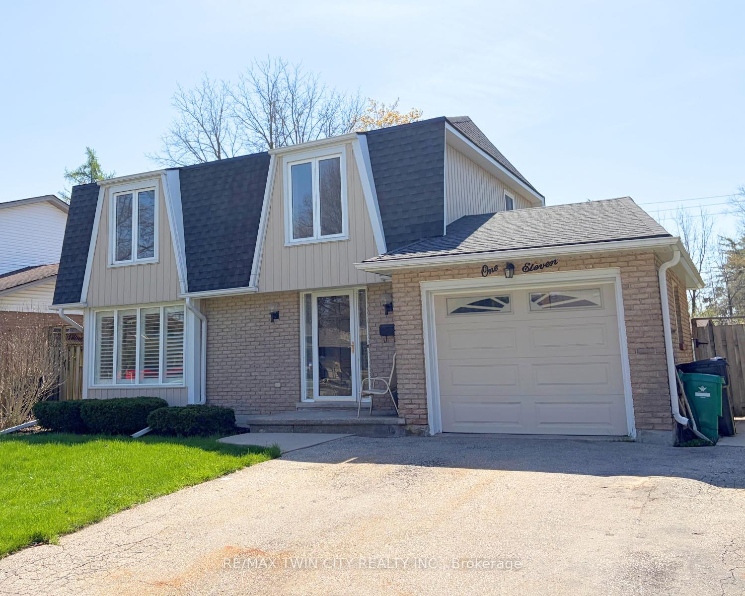 111-manor-drive-kitchener-ontario-x13626354
