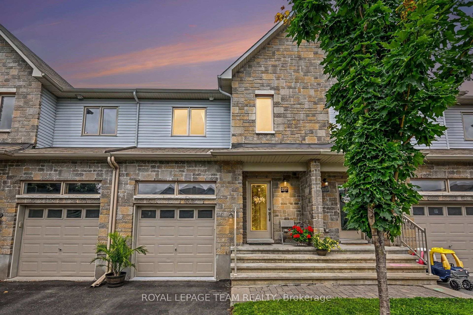 227-king-street-carleton-place-ontario-x13626364
