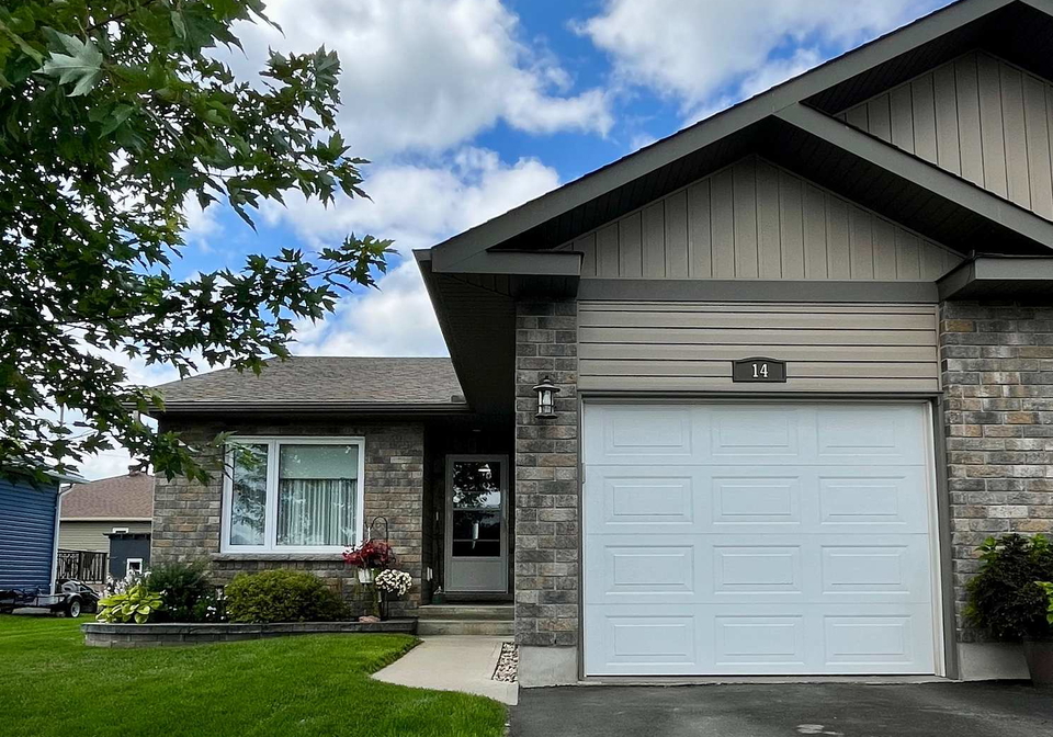 14-otteridge-avenue-renfrew-ontario-x13626392