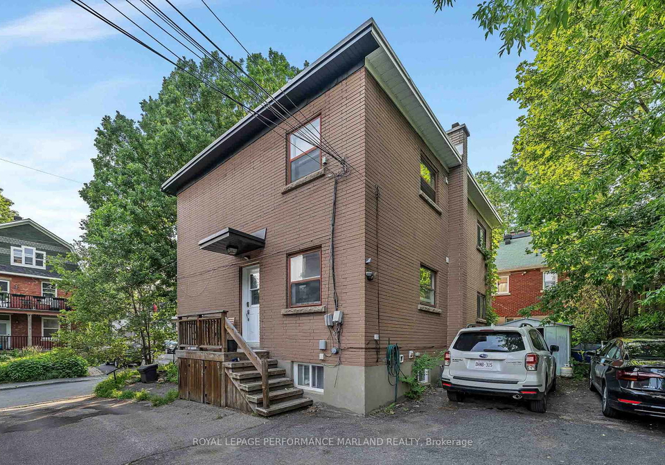 23-barton-street-ottawa-ontario-x13626396