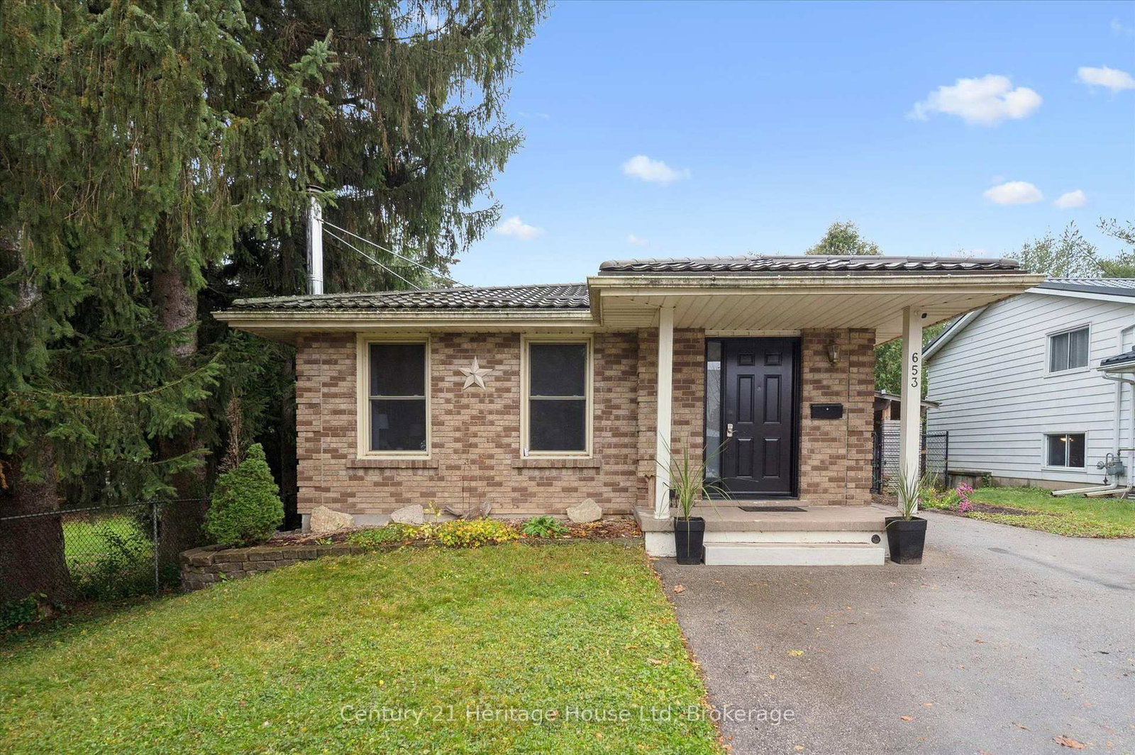 653-perry-street-centre-wellington-ontario-x13626448