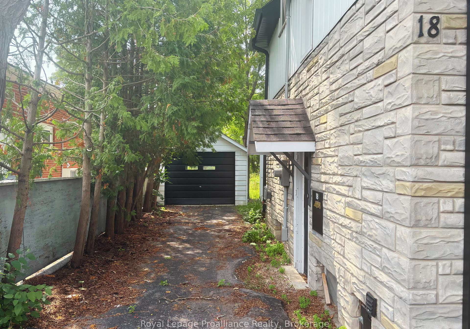 18-ritchie-avenue-belleville-ontario-x13626792