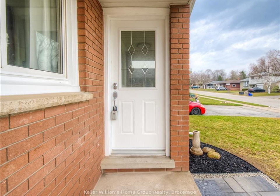 248-cyrus-street-cambridge-ontario-x13626800