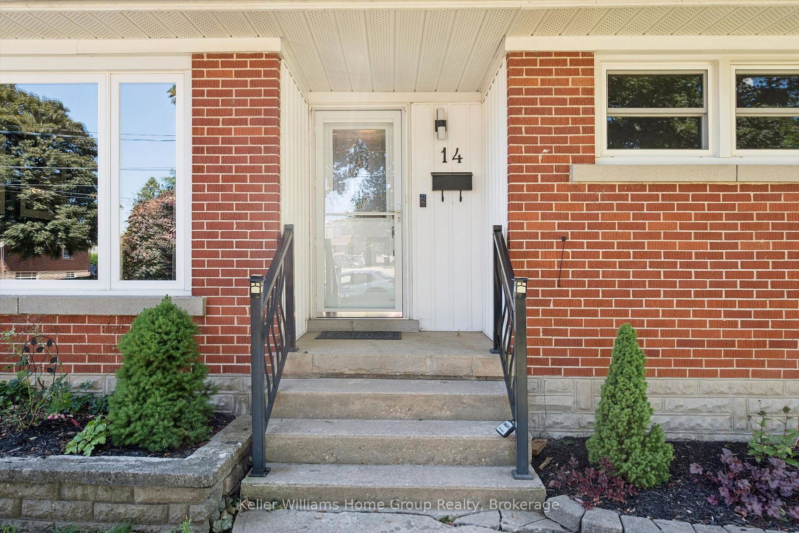 14-skov-crescent-guelph-ontario-x13626928