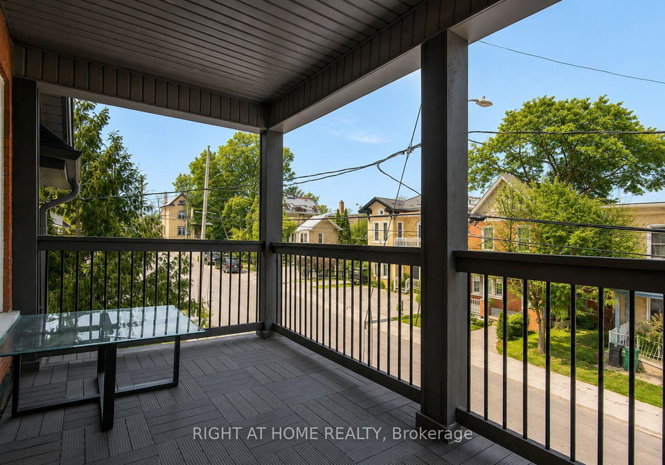 2-94-scott-street-kitchener-ontario-x13626930