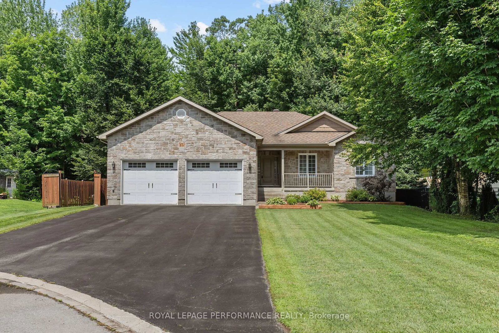 115-larose-lane-the-nation-ontario-x13626952