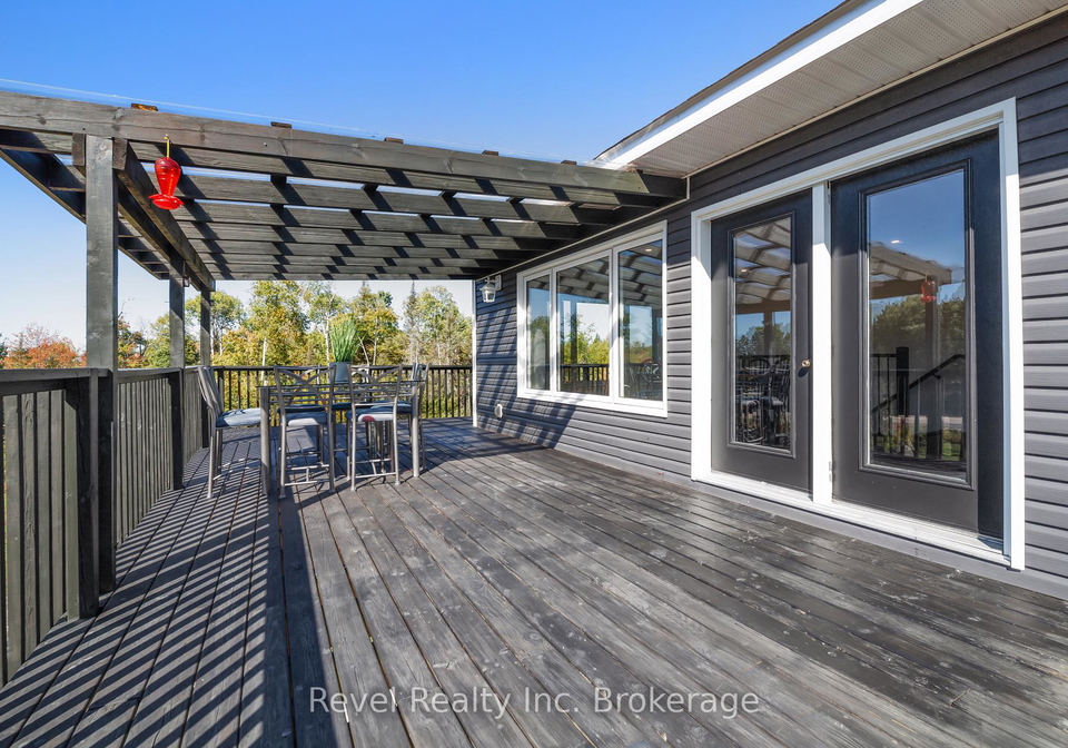 4205-highway-17-e-papineau-cameron-ontario-x13626972