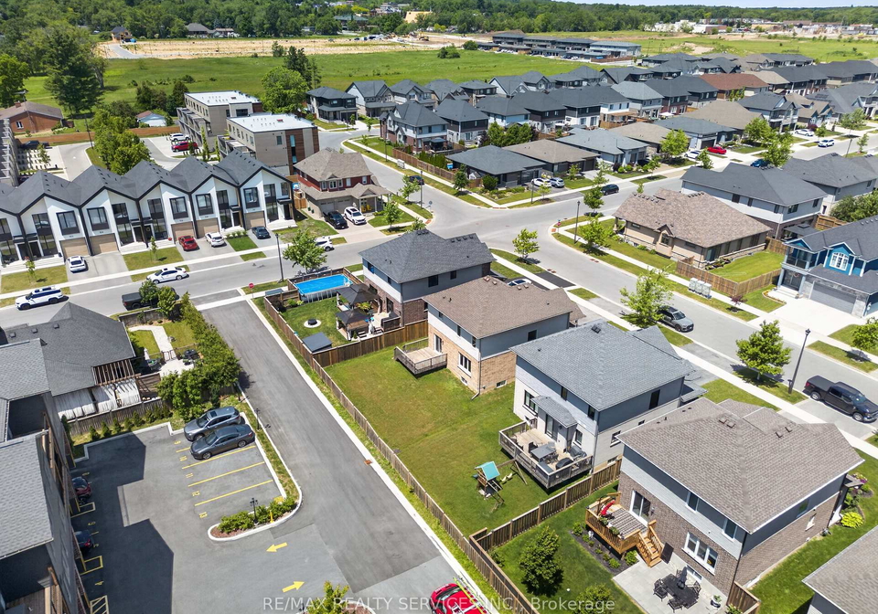 4-bergenstein-crescent-pelham-ontario-x13626998