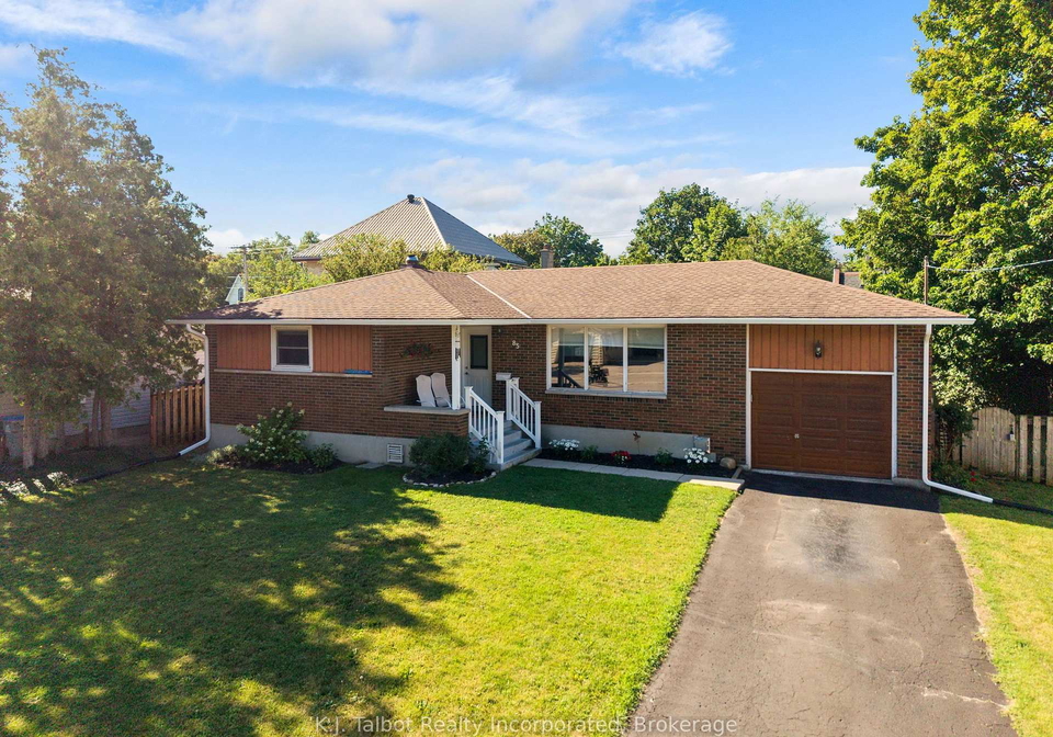 85-picton-street-w-goderich-ontario-x13627062