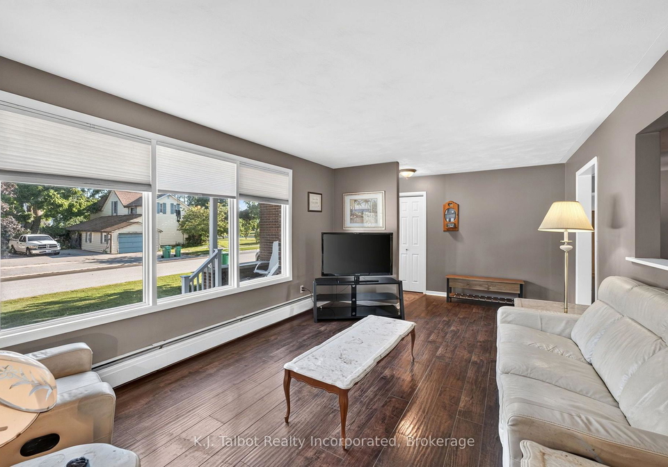 85-picton-street-w-goderich-ontario-x13627062