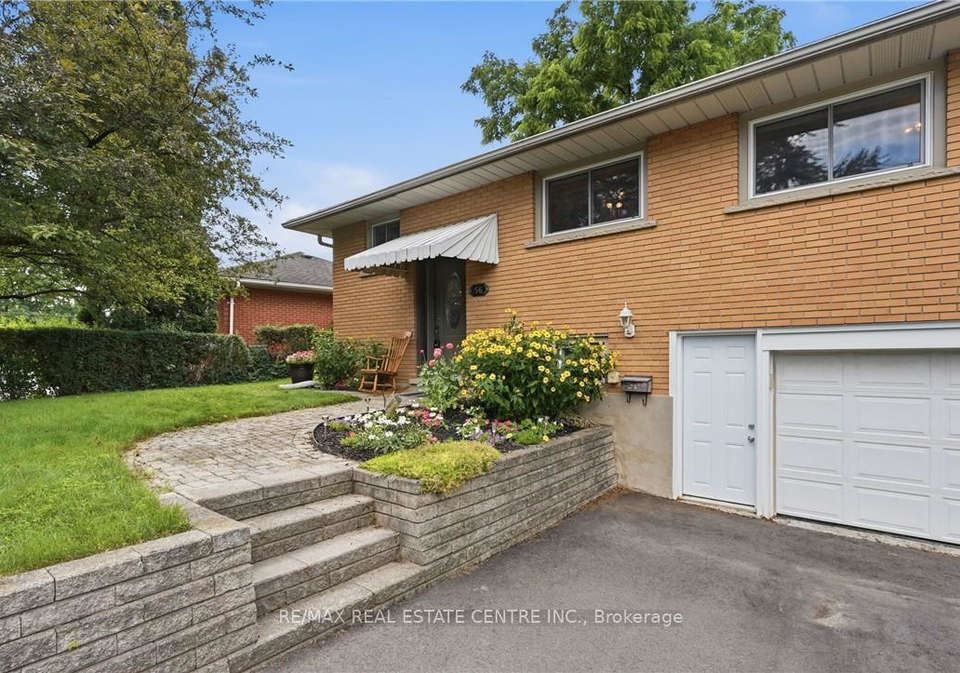 56-renwick-avenue-cambridge-ontario-x13627128