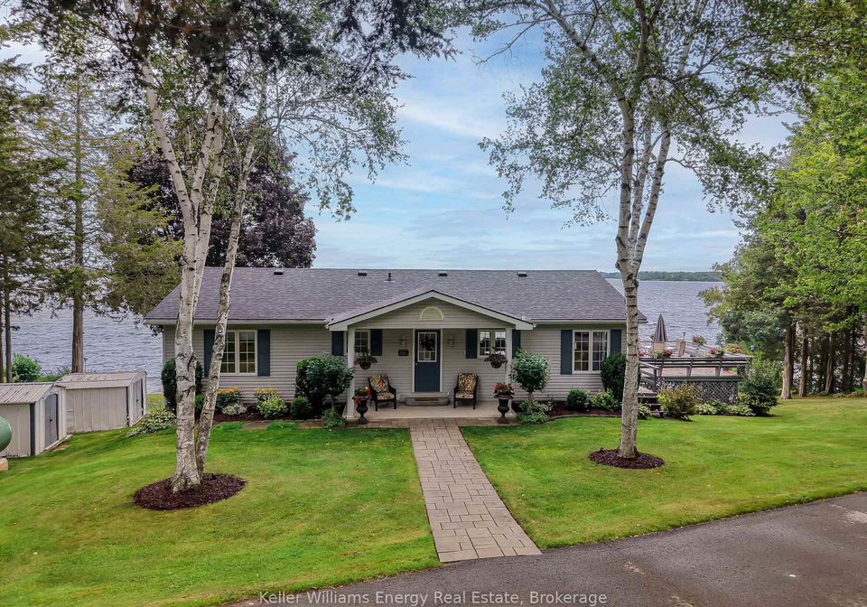52-rowlands-lane-prince-edward-county-ontario-x13627140