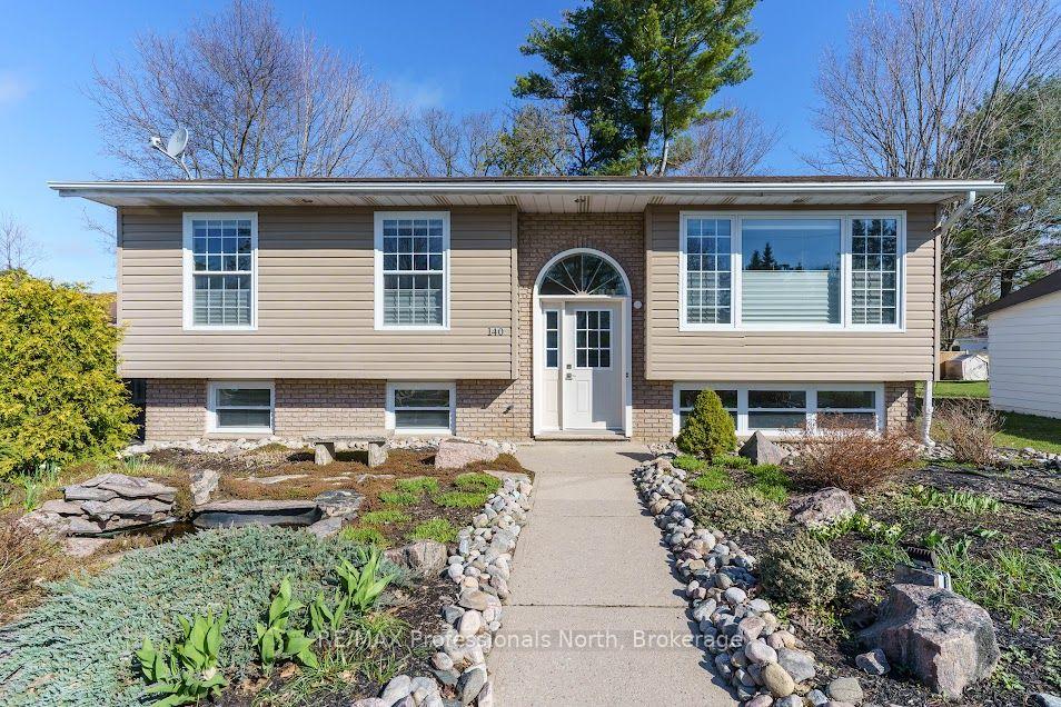 140-elder-street-gravenhurst-ontario-x13627178